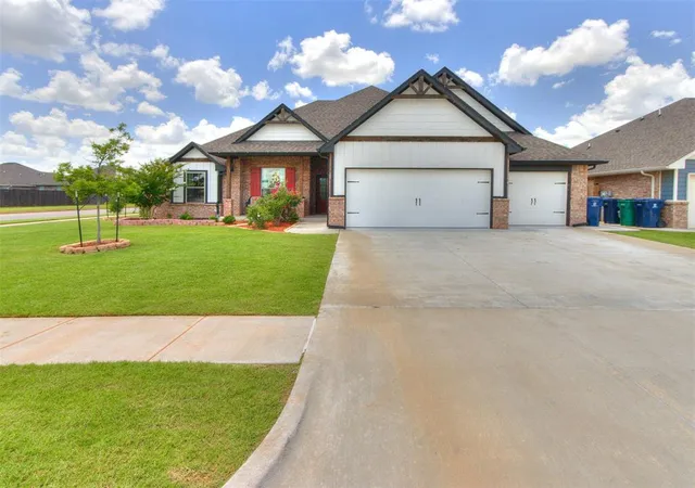 1st image of 701 Bison Crossing Dr, Yukon, OK 73099 | MLS# 1228153
