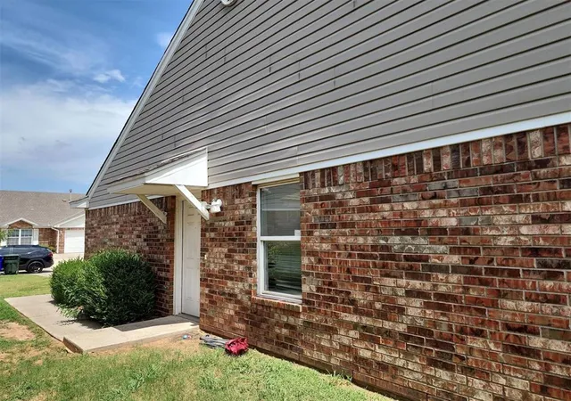 4th image of 1108 Brandywine #1 & 2, Norman, OK 73071 | MLS# 1228178