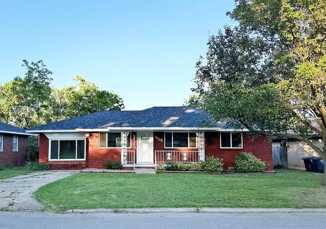 Homes for sale in Shawnee, OK | 1405 Rickey Rd, Shawnee, OK 74801 | MLS# 1228300