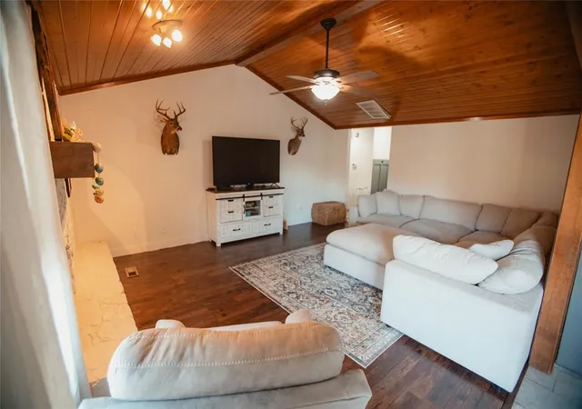 Photo 3 of Sale Pending at 10545 Reiter Dr, Oklahoma City, OK 73130 | MLS# 1228339 | Listing updated on 2026-05-11