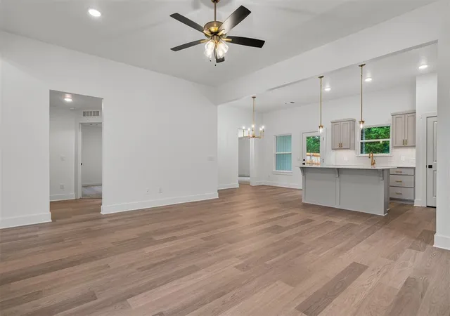 Photo 3 of Single family home for sale at 8809 Spruce St, Arcadia, OK 73007 | MLS# 1228354 | Listing updated on 2026-09-07