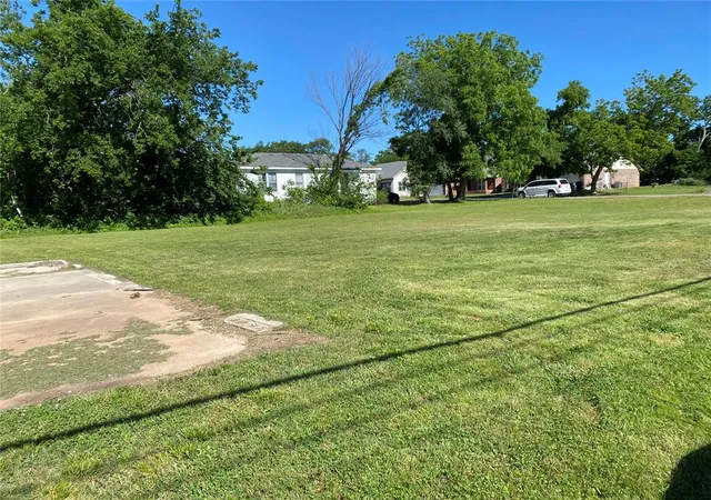 Photo 3 of Land for sale at N Market & 32nd St, Shawnee, OK 74804 | MLS# 1228465 | Listing updated on 2026-07-15