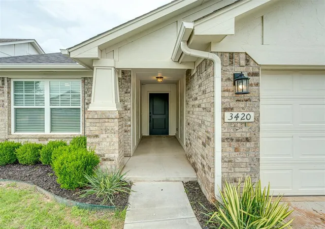 Photo 2 of Single family home for sale at 3420 Pagoda Pead Dr, Yukon, OK 73099 | MLS# 1228475 | Listing updated on 2026-08-26