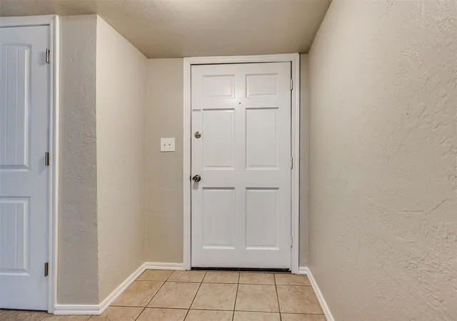 image of 1817 E Lindsey St #2, Norman, OK 73071 | MLS# 1228517