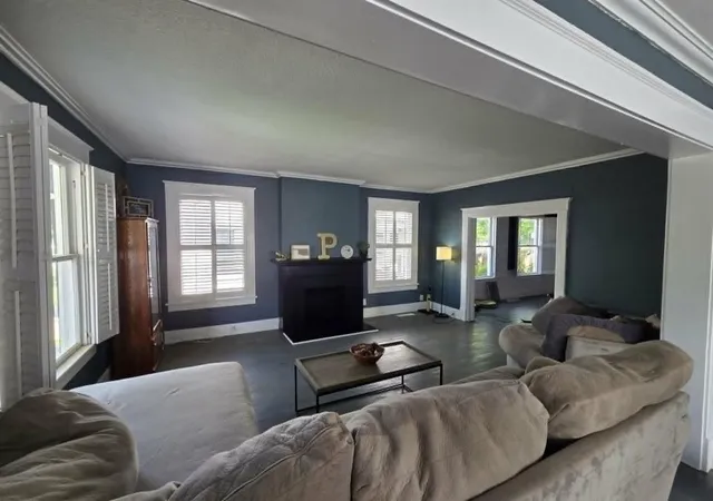 Photo 3 of Single family home for sale at 210 Sw D St, Ardmore, OK 73401 | MLS# 1228561 | Listing updated on 2026-08-26