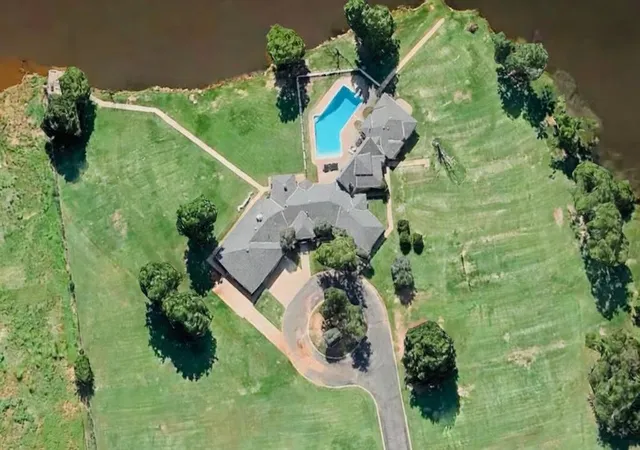 Photo 1 of Mansion for sale at 14744 N Council, Oklahoma City, OK 73142 | MLS# 1228567 | Listing updated on 2026-08-11