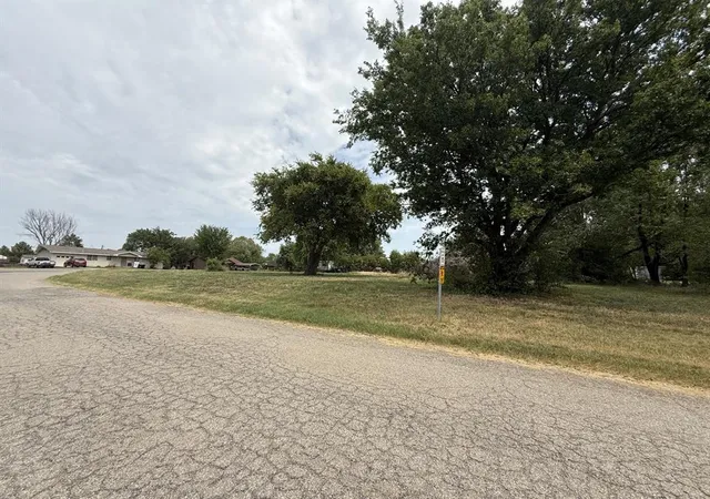 Photo 2 of Land for sale at 229 W Main St, Davenport, OK 74026 | MLS# 1228620 | Listing updated on 2026-09-01