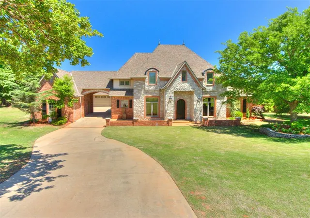1st image of 811 Mulberry, Blanchard, OK 73010 | MLS# 1228635