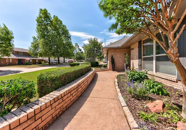 3rd image of 10909 Willow Grove Rd, Oklahoma City, OK 73120 | MLS# 1228639