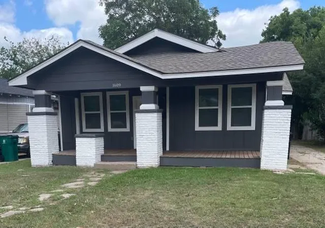 Photo 1 of Single family home for sale at 1609 Nw 34th Street, Oklahoma City, OK 73118 | MLS# 1228648 | Listing updated on 2026-10-08