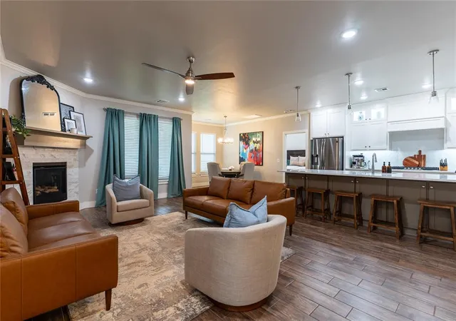 2nd image of 14521 Rochefort Ln, Yukon, OK 73099 | MLS# 1228653