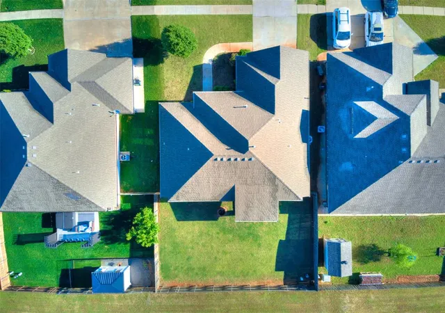 25th image of 12712 Nw 5th St, Yukon, OK 73099 | MLS# 1228907
