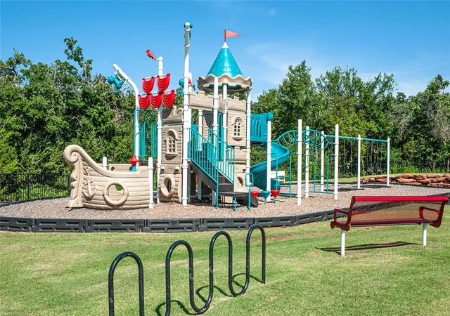 39th image of 1716 Paseo Pl, Edmond, OK 73034 | MLS# 1228949