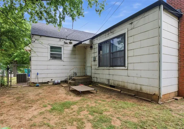 22nd image of 5615 N Military Ave, Oklahoma City, OK 73118 | MLS# 1229015