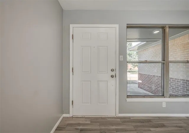 Homes for sale in Crescent, OK | 510 N Oak St, Crescent, OK 73028 | MLS# 1229037