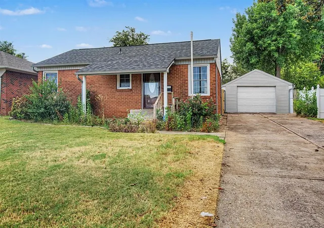 Photo 3 of Single family home for sale at 522 E Steed Dr, Oklahoma City, OK 73110 | MLS# 1229087 | Listing updated on 2026-09-08