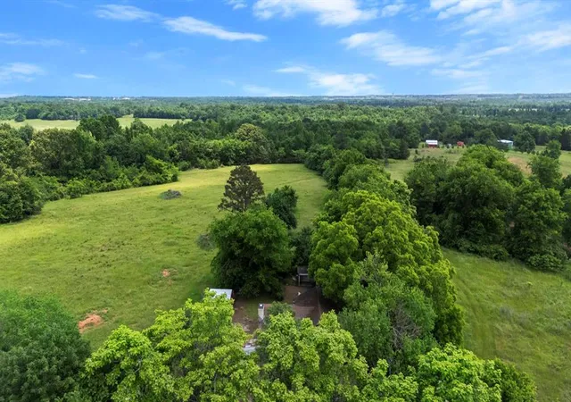 Homes for sale in Idabel, OK | 952 Shirleys Crossing Rd, Idabel, OK 74745 | MLS# 1229105
