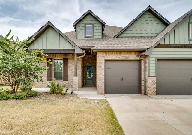 2nd image of 512 E Barajas Ter, Mustang, OK 73064 | MLS# 1229111