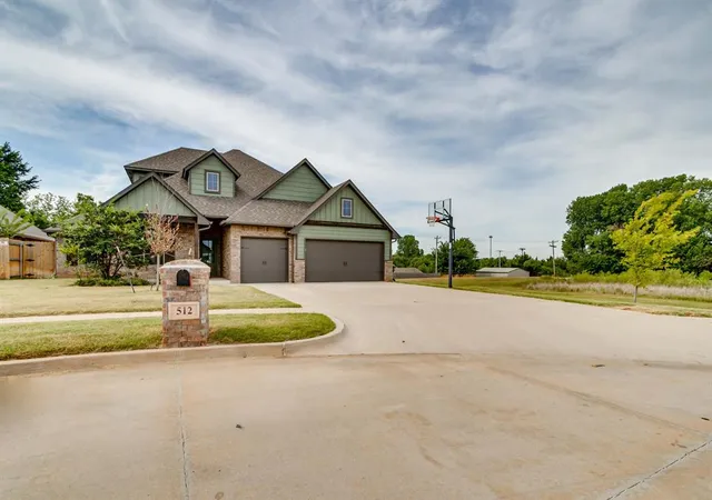 3rd image of 512 E Barajas Ter, Mustang, OK 73064 | MLS# 1229111