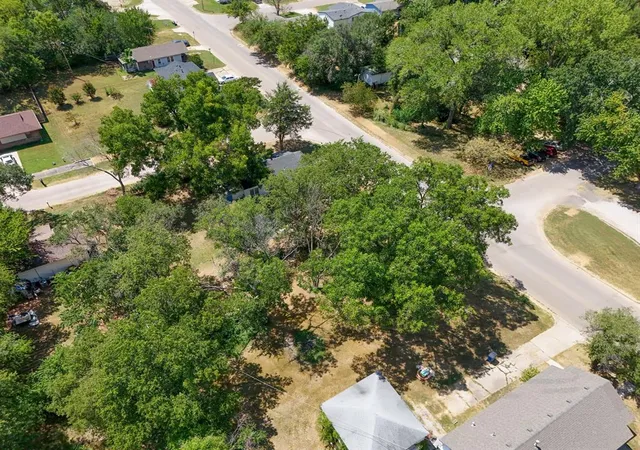 Photo 3 of Land for sale at 1201 N Center Ave, Shawnee, OK 74801 | MLS# 1229134 | Listing updated on 2026-07-19