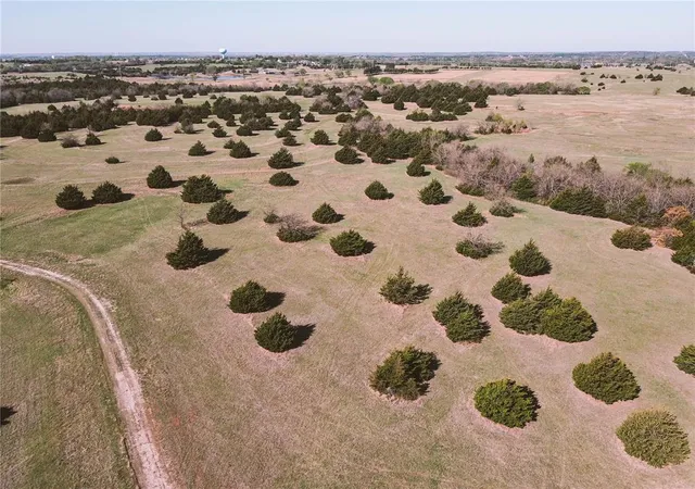 Homes for sale in Stillwater, OK | 6012 N Jardot Rd, Stillwater, OK 74075 | MLS# 1229162