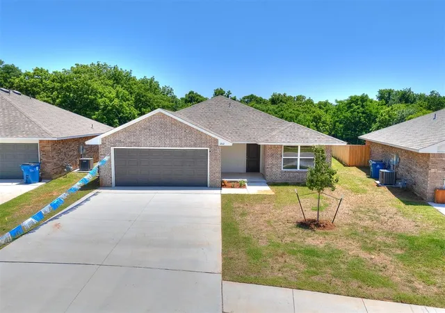 Homes for sale in Newcastle, OK | 1842 Brush Creek Wy, Newcastle, OK 73065 | MLS# 1229179