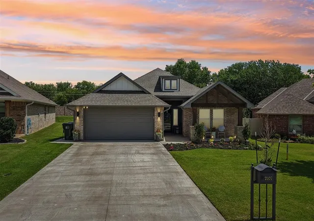 1st image of 2107 Turtle Creek Wy, Norman, OK 73071 | MLS# 1229207