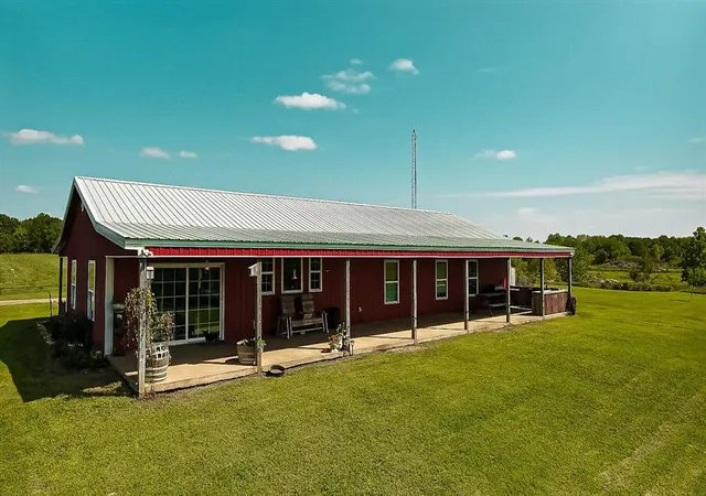Homes for sale in Wewoka, OK | 36322 Ew 1310 Rd, Wewoka, OK 74884 | MLS# 1229213