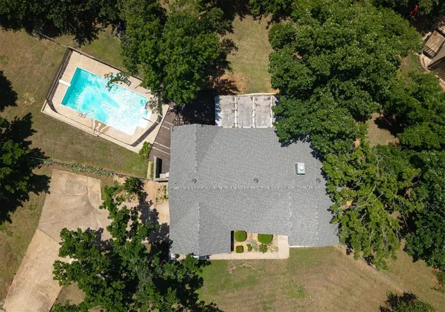 5th image of 6204 Plumtree Ln, Edmond, OK 73034 | MLS# 1229287