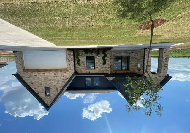 2nd image of 14917 Mackay Dr, Oklahoma City, OK 73142 | MLS# 1229321