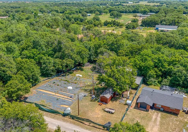 Photo 3 of Single family home for sale at 20239 Bern Ln, Tecumseh, OK 74873 | MLS# 1229379 | Listing updated on 2026-09-17