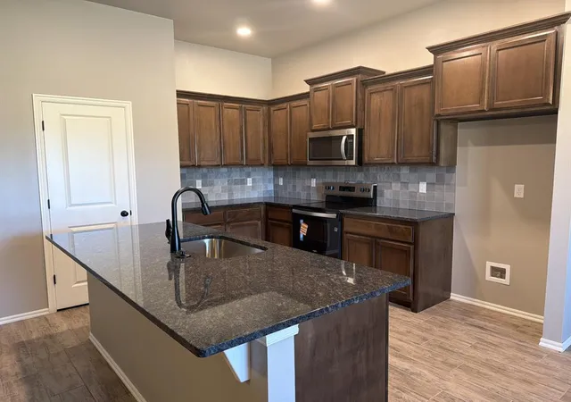 3rd image of 3104 E Cedar Creek Pass, Stillwater, OK 74075 | MLS# 1229386