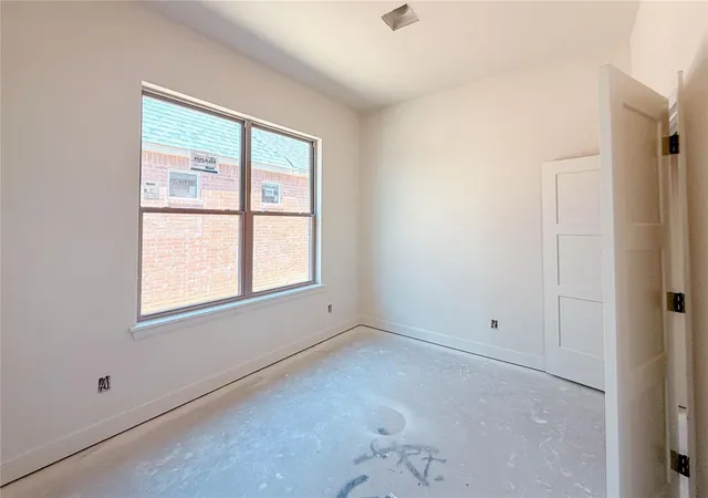 Photo 4 of Sale Pending at 1700 Paseo Pl, Edmond, OK 73034 | MLS# 1229409 | Listing updated on 2026-06-24