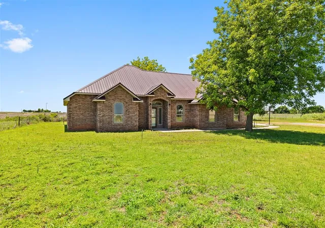 1st image of 1251 1390, Chickasha, OK 73018 | MLS# 1229427
