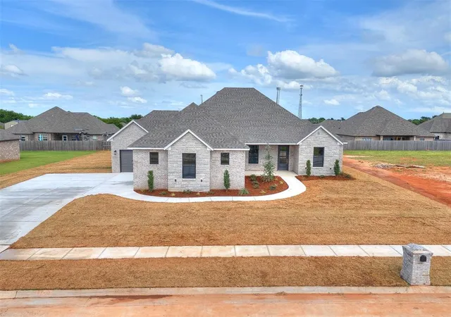 1st image of 1104 Jozie Wy, Tuttle, OK 73089 | MLS# 1229428