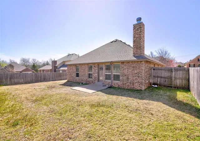 Homes for sale in Yukon, OK | 1805 Hobo St, Yukon, OK 73099 | MLS# 1229448