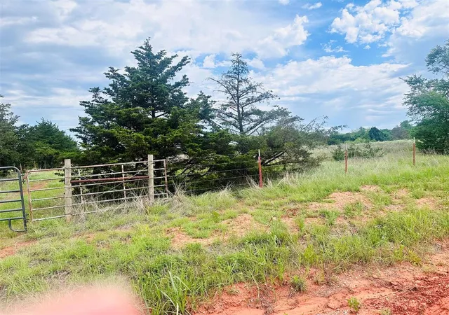 1st image of 21115 Ne 146 St, Luther, OK 73054 | MLS# 1229453