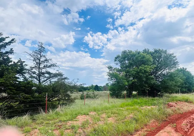 2nd image of 21115 Ne 146 St, Luther, OK 73054 | MLS# 1229453