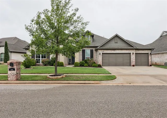 1st image of 2225 Nw 187th St, Edmond, OK 73012 | MLS# 1229454