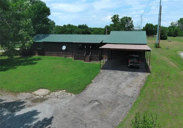 Homes for sale in Seminole, OK | 35573 Ew 1210 Rd, Seminole, OK 74868 | MLS# 1229455