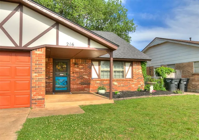 Photo 2 of Single family home for sale at 216 S Morgan Dr, Moore, OK 73160 | MLS# 1229464 | Listing updated on 2026-09-09