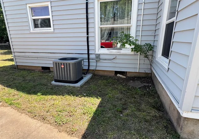 Photo 3 of Sale Pending at 721 N 6 Th St, Enid, OK 73701 | MLS# 1229486 | Listing updated on 2026-05-15