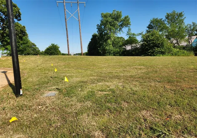 2nd image of 12 Whippoorwill Ave, Seminole, OK 74868 | MLS# 1229519