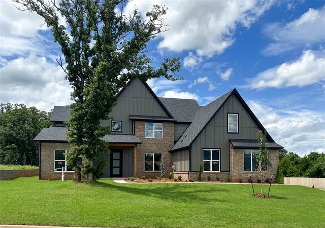 1st image of 4601 Maple Ridge Dr, Edmond, OK 73034 | MLS# 1229524