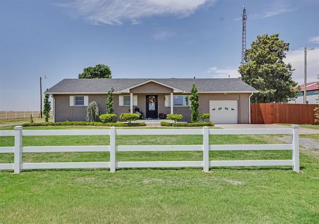 Photo 3 of Single family home for sale at 15785 N 1700 Road, Hollis, OK 73550 | MLS# 1229527 | Listing updated on 2026-06-30