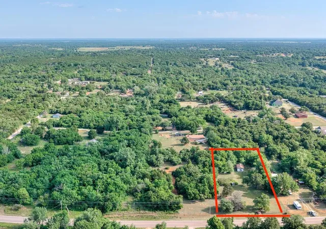 Photo 3 of Single family home for sale at 11613 Ne 36th Street, Spencer, OK 73084 | MLS# 1229615 | Listing updated on 2026-09-25