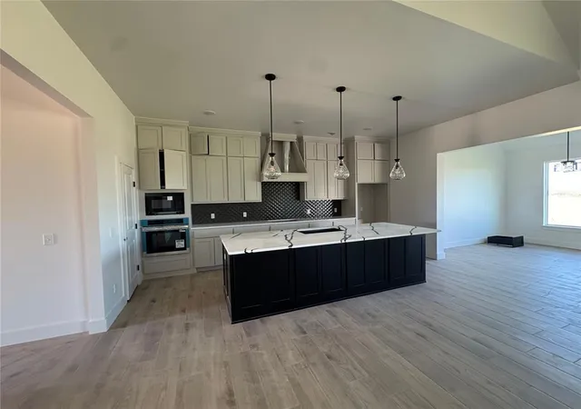 Photo 2 of Single family home for sale at 9305 Nw 147th Terrace, Yukon, OK 73099 | MLS# 1229649 | Listing updated on 2026-10-16