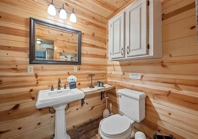 Photo 4 of Single family home for sale at 211 Marlin Dr, Broken Bow, OK 74728 | MLS# 1229788 | Listing updated on 2026-08-14