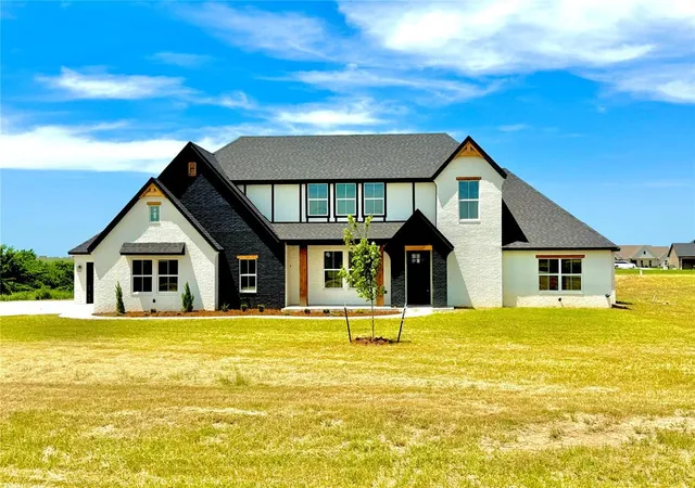 Photo 1 of Single family home for sale at 4175 White Ash Dr, Piedmont, OK 73078 | MLS# 1229799 | Listing updated on 2026-10-14
