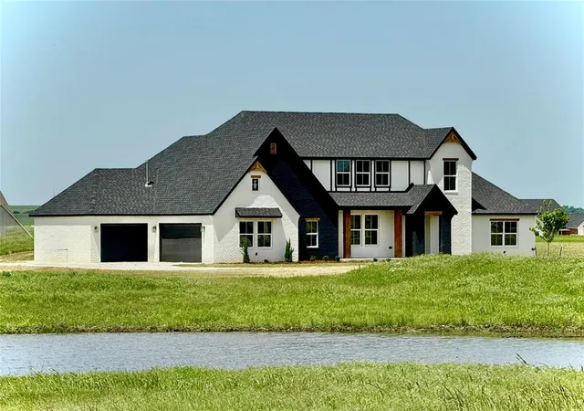 Photo 2 of Single family home for sale at 4175 White Ash Dr, Piedmont, OK 73078 | MLS# 1229799 | Listing updated on 2026-10-14